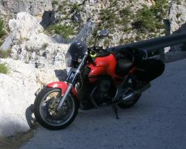 Moto Guzzi Breva750